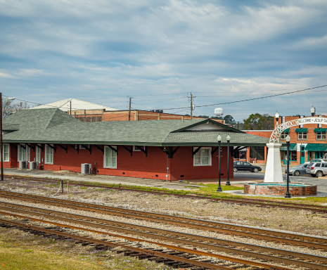 Historic train passenger depot in the city of Jesup, GA: Cheap car insurance in Georgia.